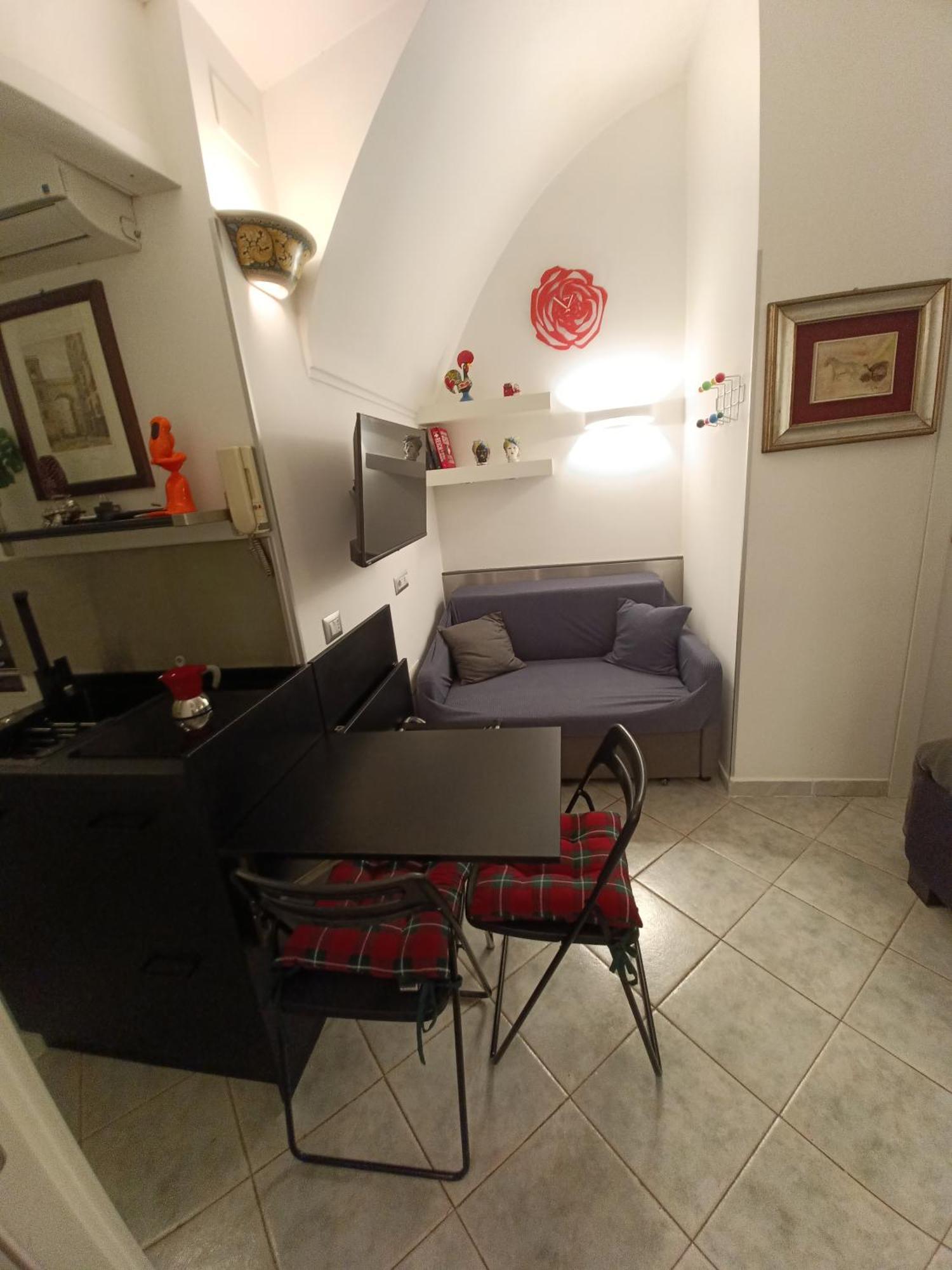 La Residenza Napoli Short Let Monolocale Standard Via Chiaia 82 Napoli Appartement Buitenkant foto