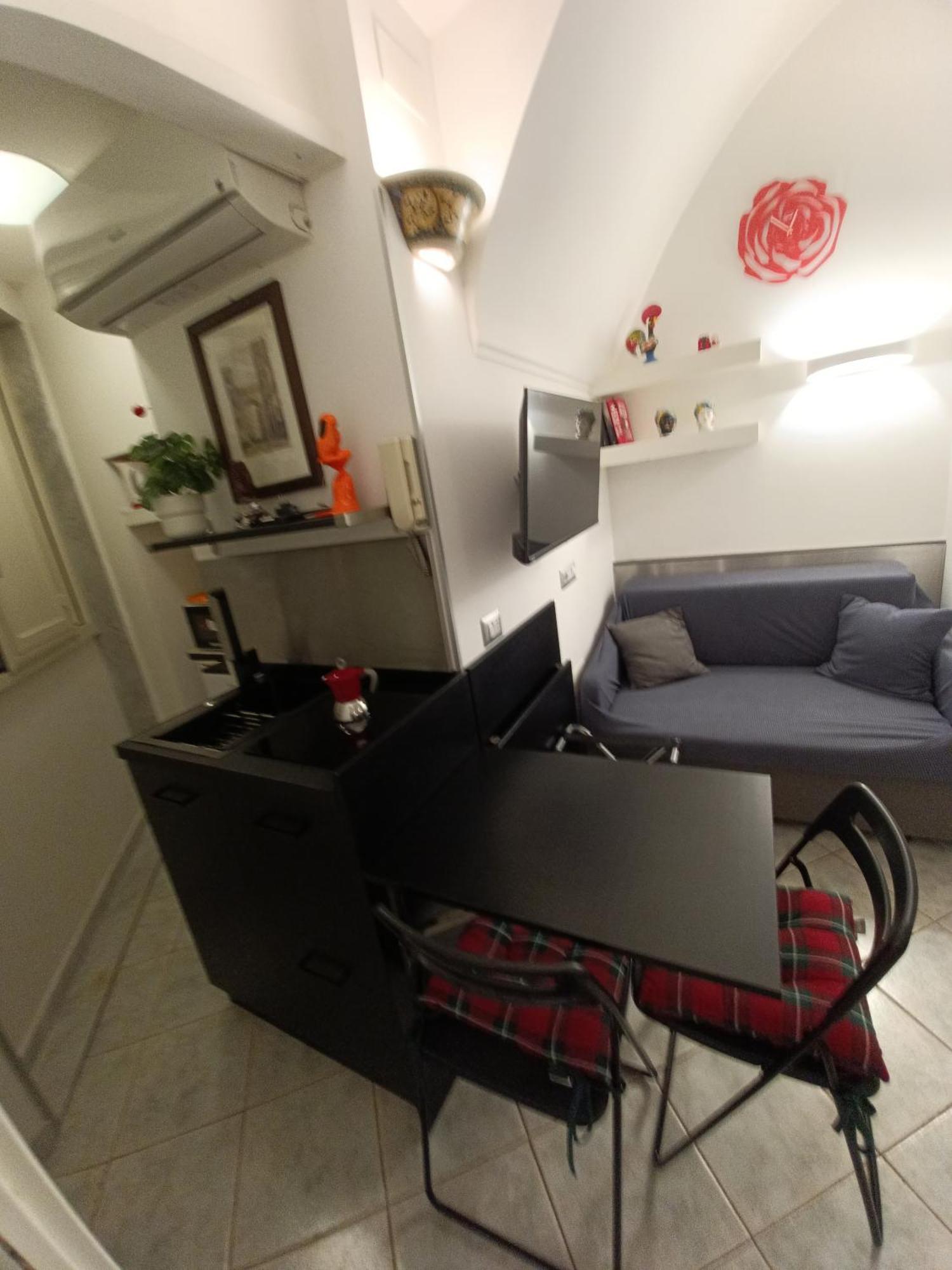 La Residenza Napoli Short Let Monolocale Standard Via Chiaia 82 Napoli Appartement Buitenkant foto